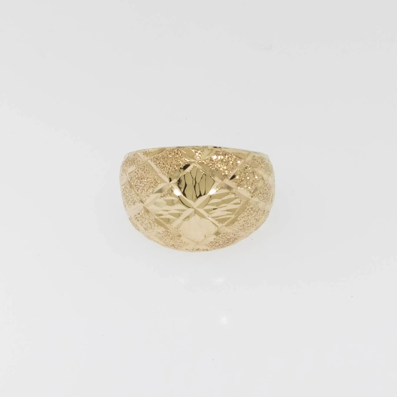 14K Yellow Gold Textured Diamond-Cut Dome Ring Size 2.75 Preowned Jewelry