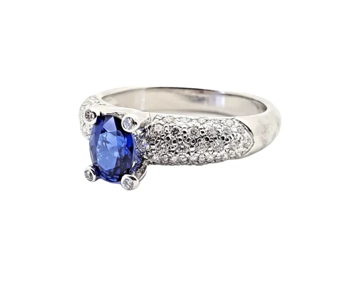 18K White Gold Sapphire Diamond Ring