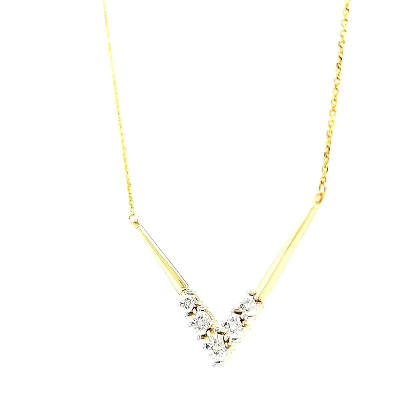 9ct Two Tone Gold Round Brilliant Cut with 0.10 Carat tw of Diamonds Necklace