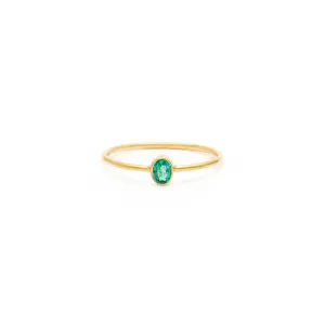 Petite Oval Ring | Emerald