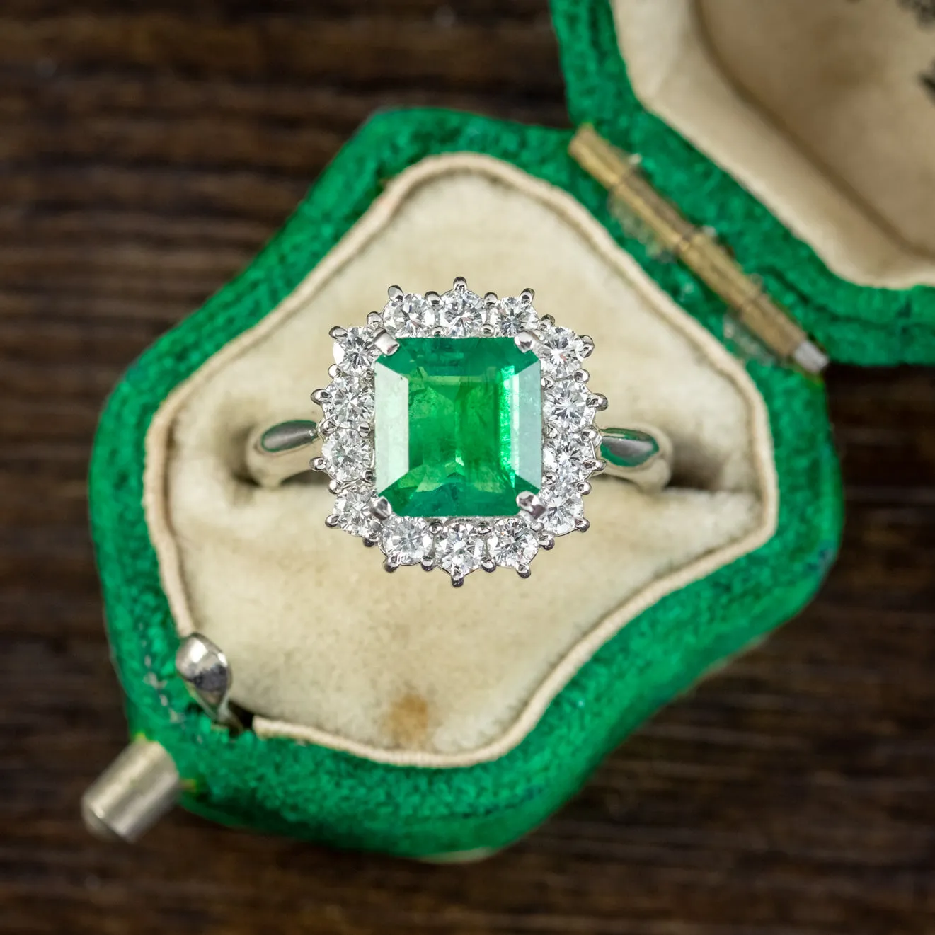 Vintage Emerald Diamond Cluster Ring Platinum 2.85Ct Emerald 0.85Ct Of Diamond